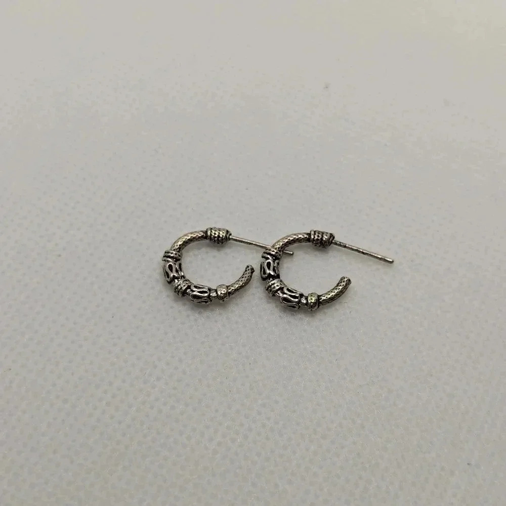 Sterling hoops - Picture 2 of 3